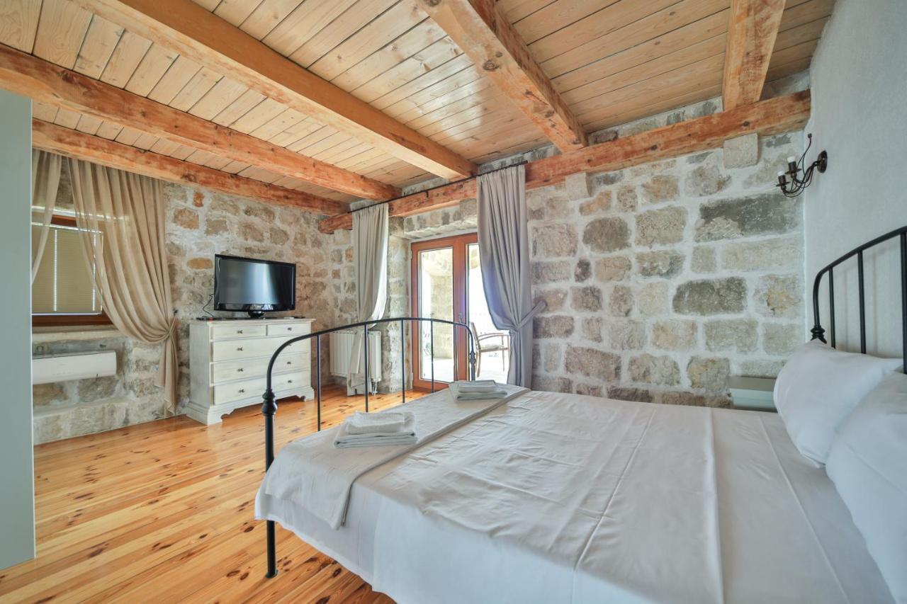 Olive Resort Krstac Eksteriør bilde
