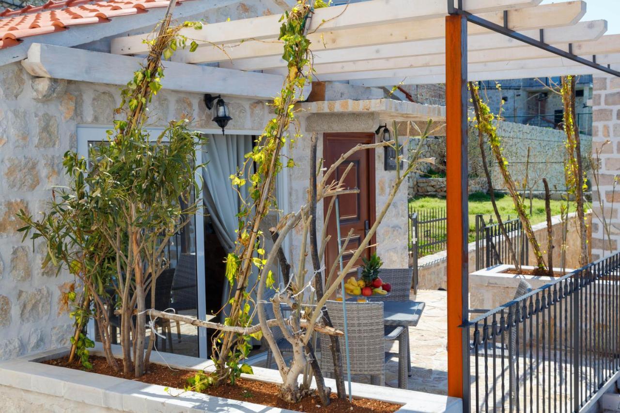 Olive Resort Krstac Eksteriør bilde