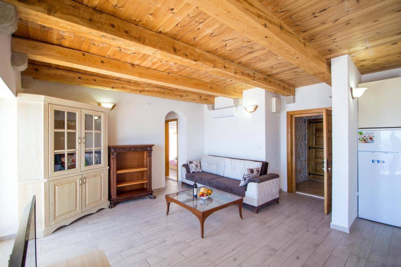 Olive Resort Krstac Eksteriør bilde